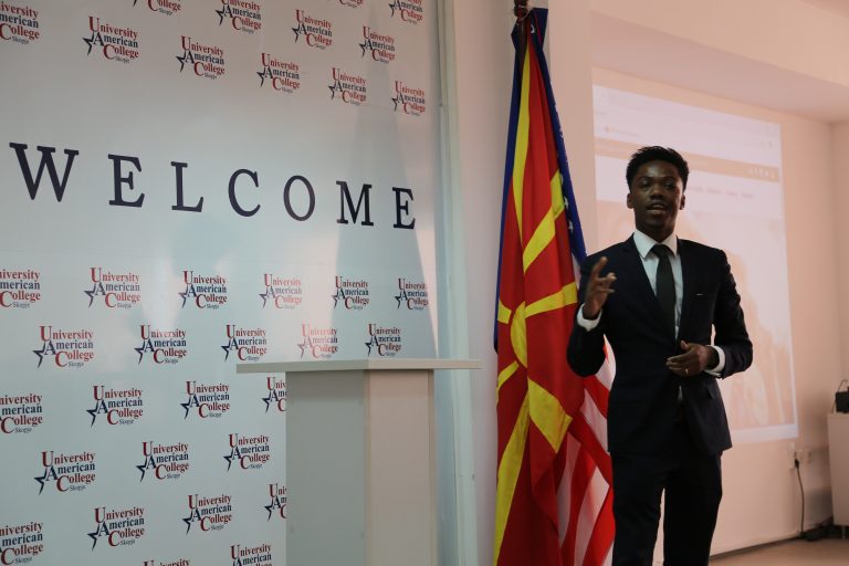 Vipper.com will provide scholarships to the top 3 UACS students