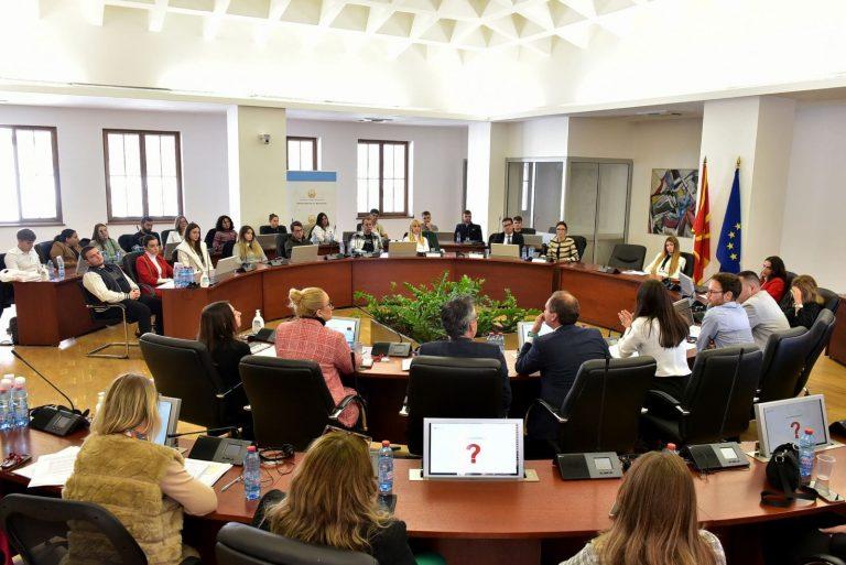 SBEM students visit the Ministry of Finance